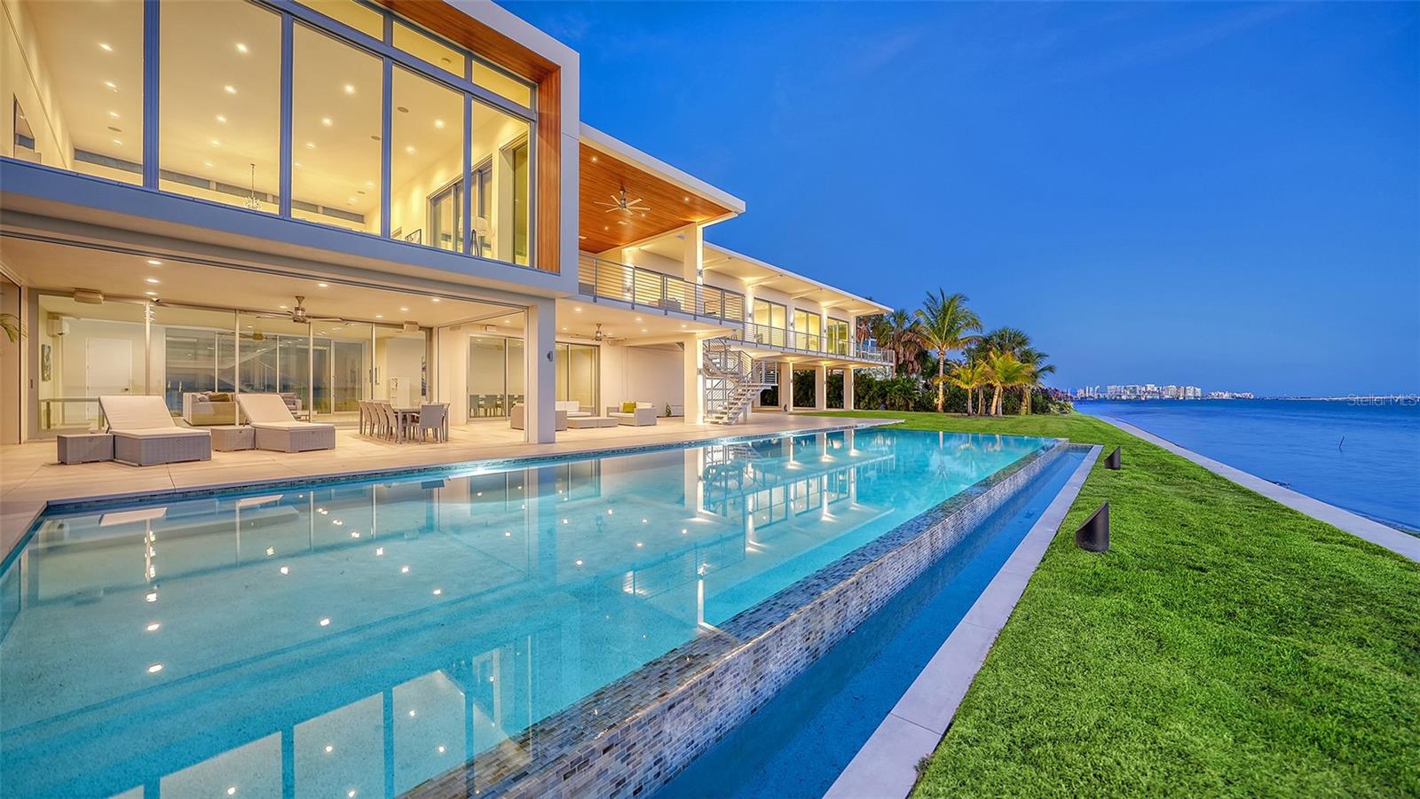 4123 BAY SHORE RD, SARASOTA, FL, 34234