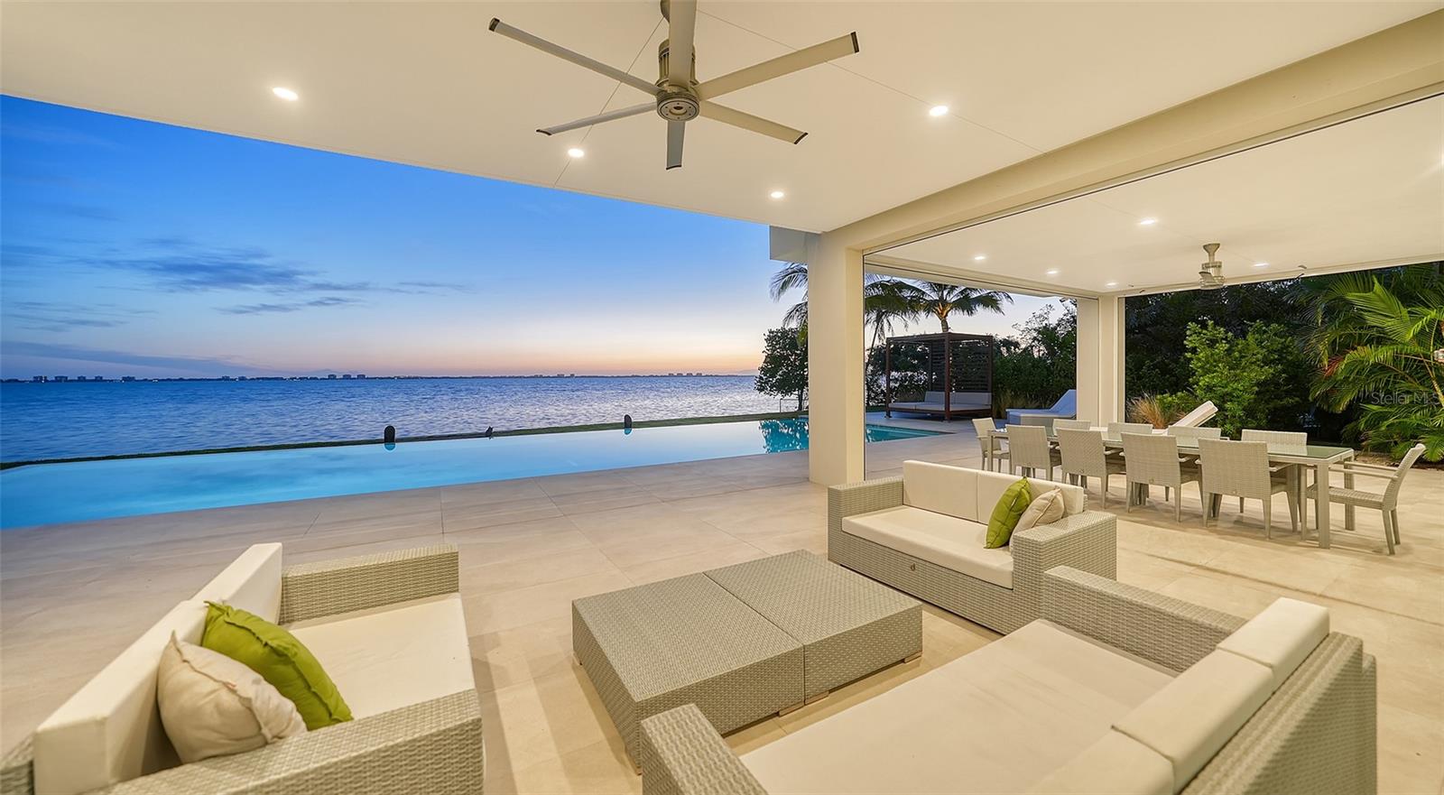 4123 BAY SHORE RD, SARASOTA, FL, 34234