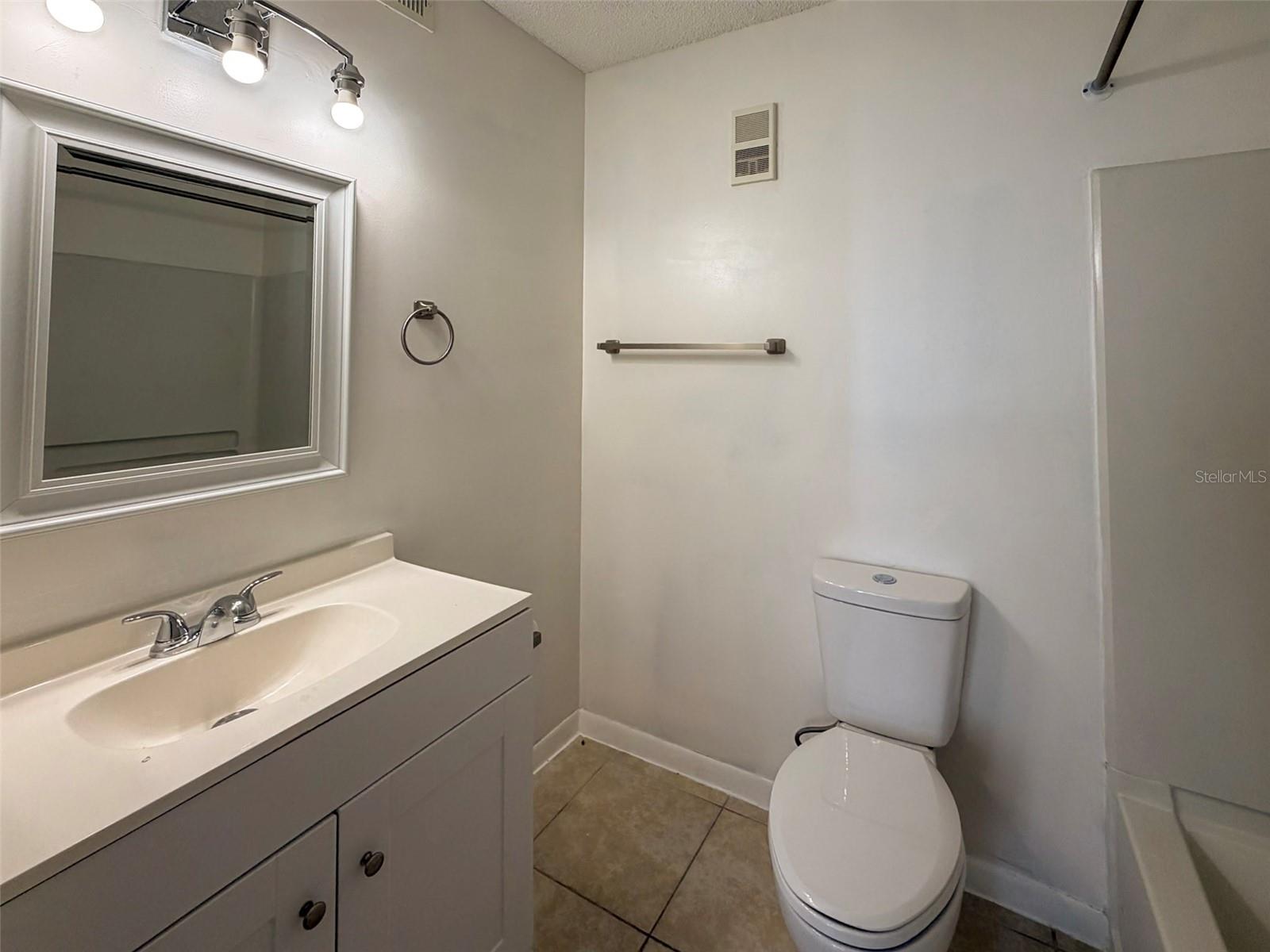 3921 SW 34TH ST #301, GAINESVILLE, FL, 32608