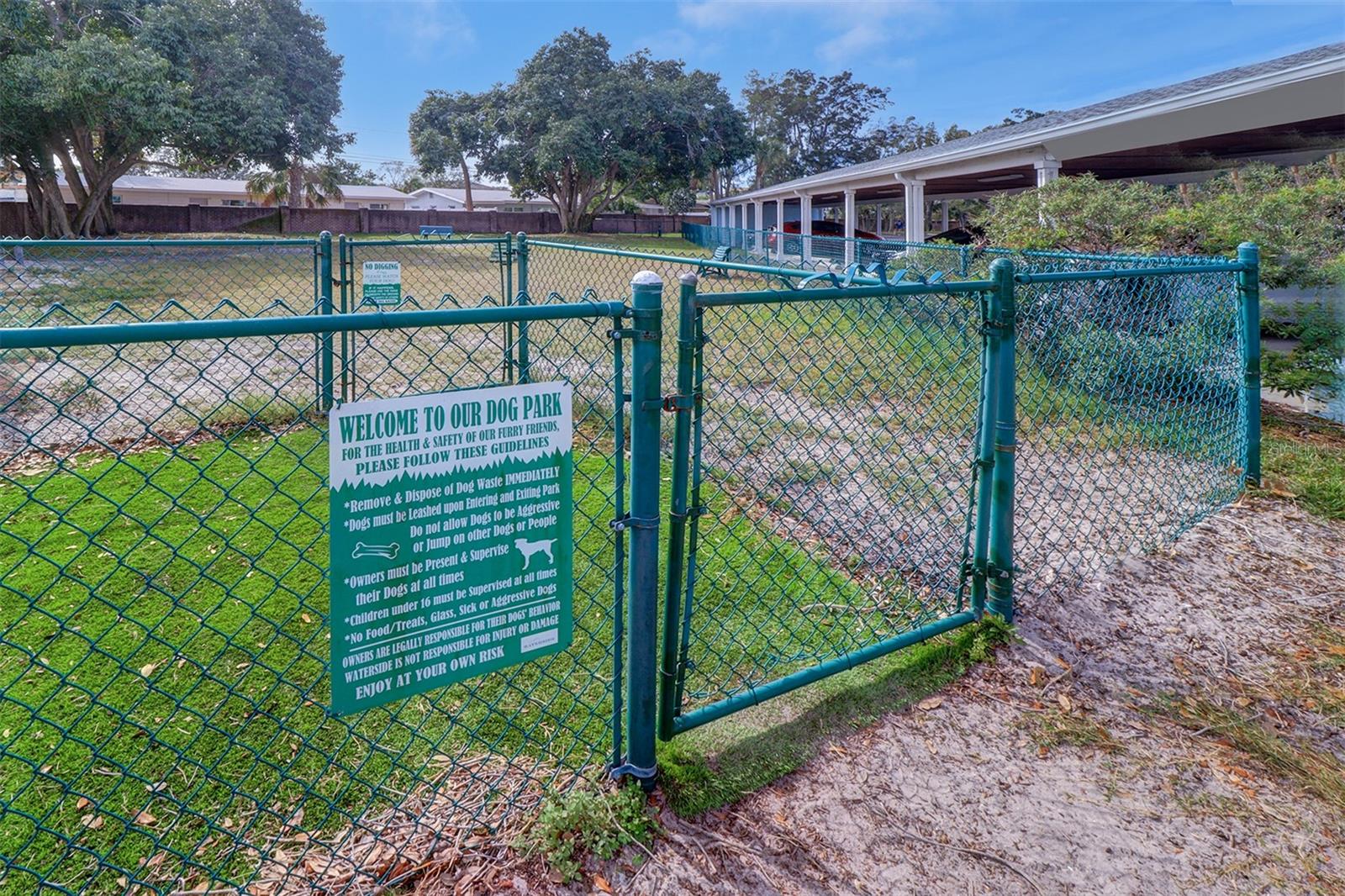 136 POMPANO DR SE #D, ST PETERSBURG, FL, 33705