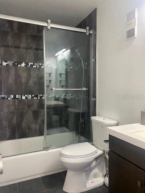 136 POMPANO DR SE #D, ST PETERSBURG, FL, 33705
