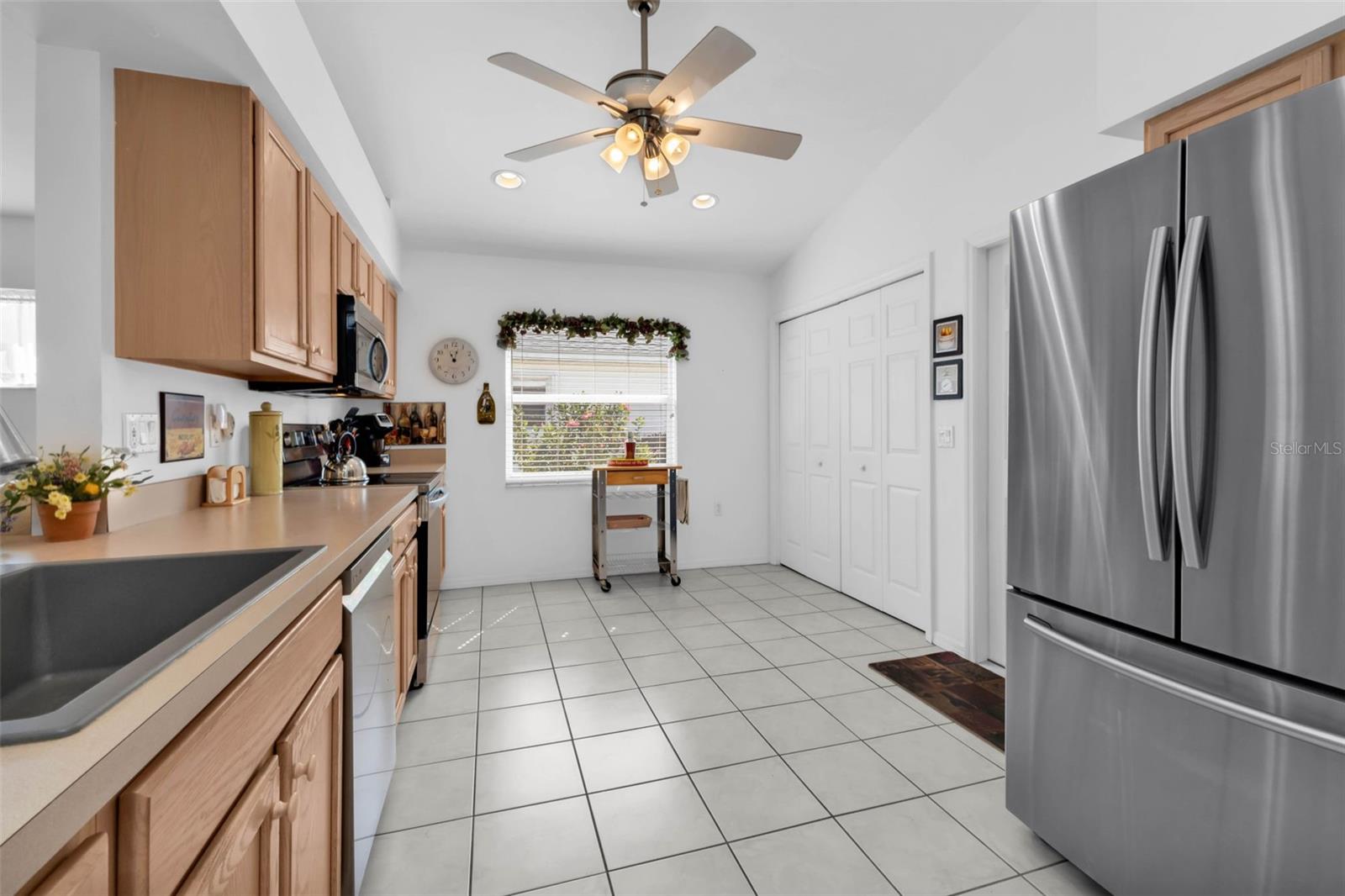 1869 BIRMINGHAM BLVD, PUNTA GORDA, FL, 33980