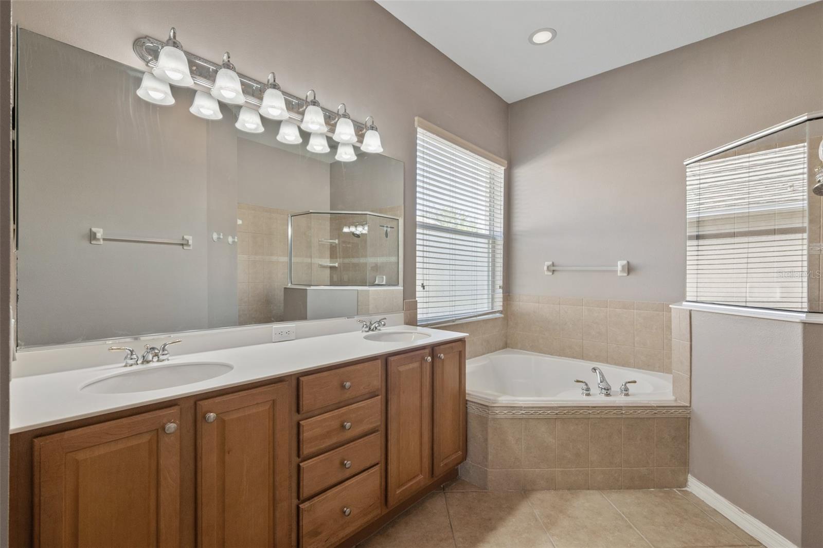 12150 MAPLE RIDGE DR, PARRISH, FL, 34219