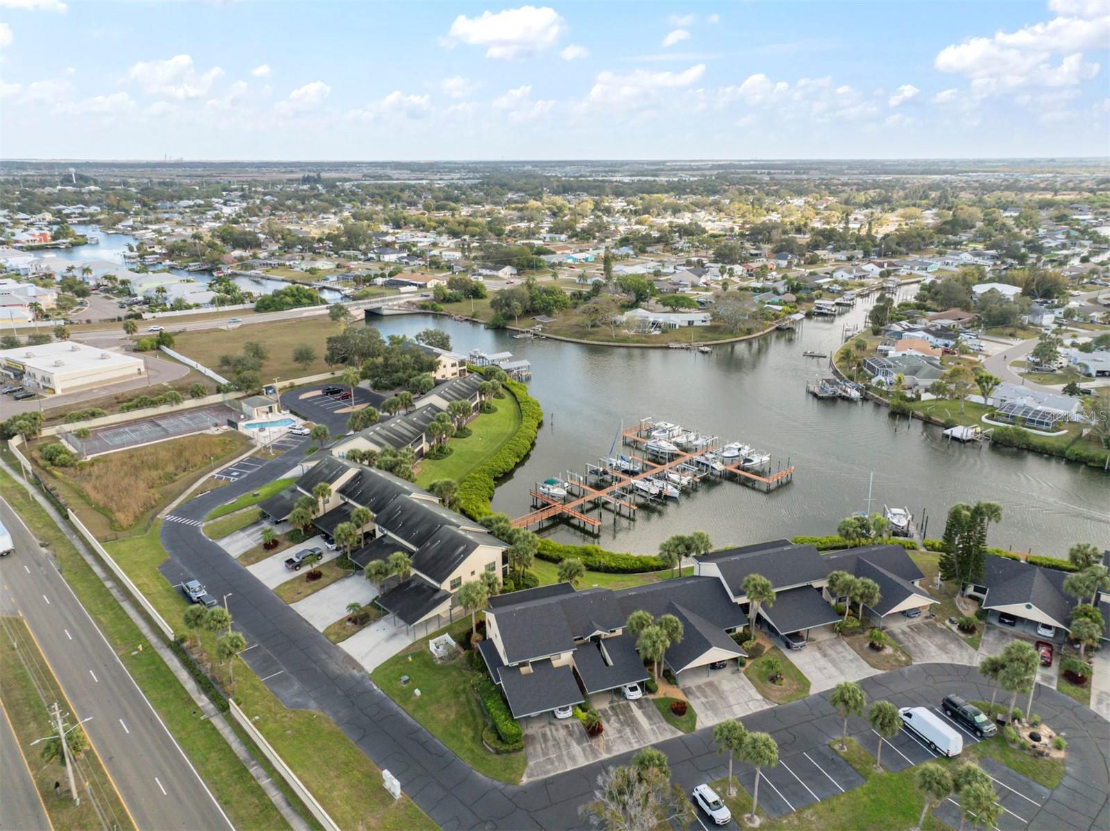 634 YARDARM DR, APOLLO BEACH, FL, 33572