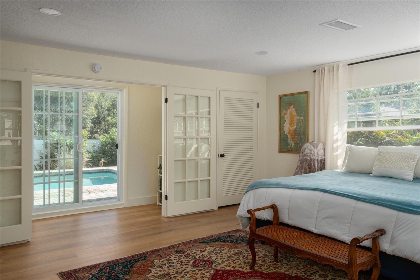 Pool view from your bed!