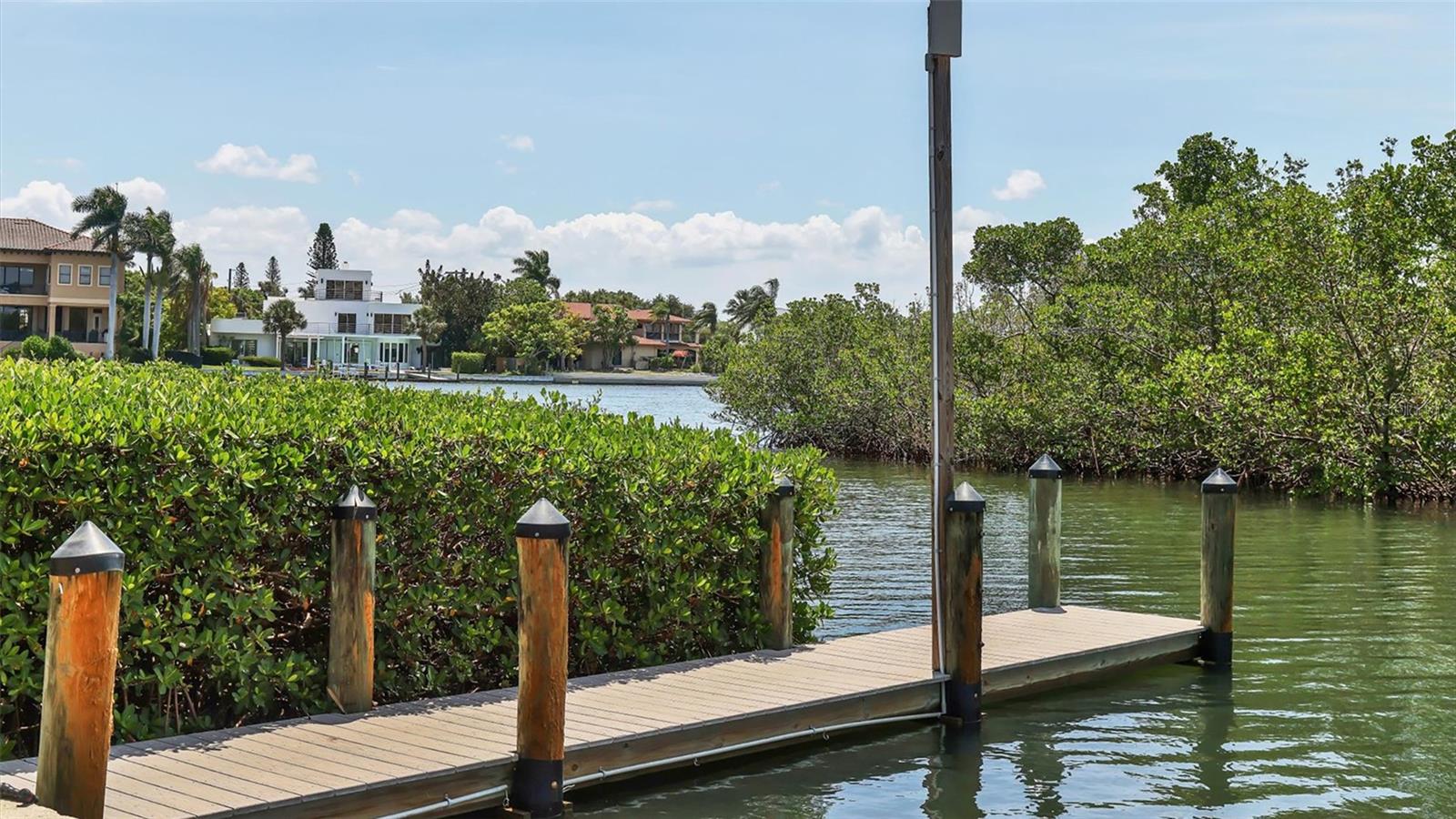 6140 MIDNIGHT PASS RD #C-2, SARASOTA, FL, 34242