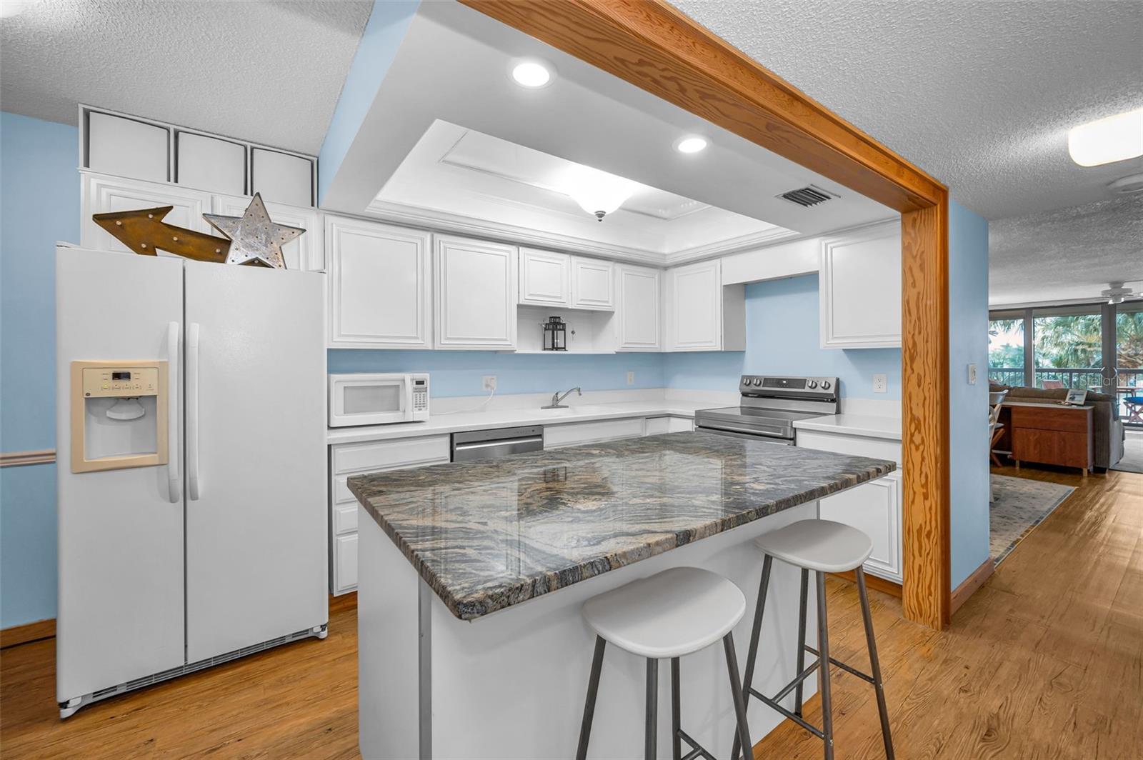 9495 BLIND PASS RD #205, ST PETE BEACH, FL, 33706