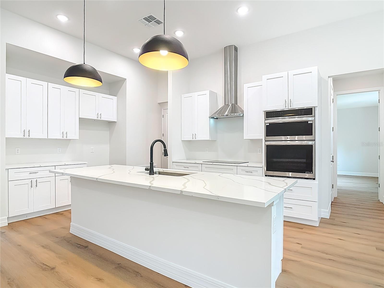 30798 APRICOT AVE, EUSTIS, FL, 32736