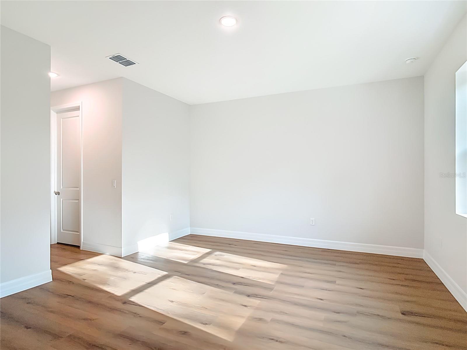 30798 APRICOT AVE, EUSTIS, FL, 32736