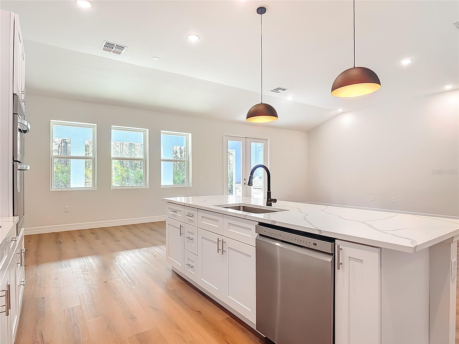 30798 APRICOT AVE, EUSTIS, FL, 32736