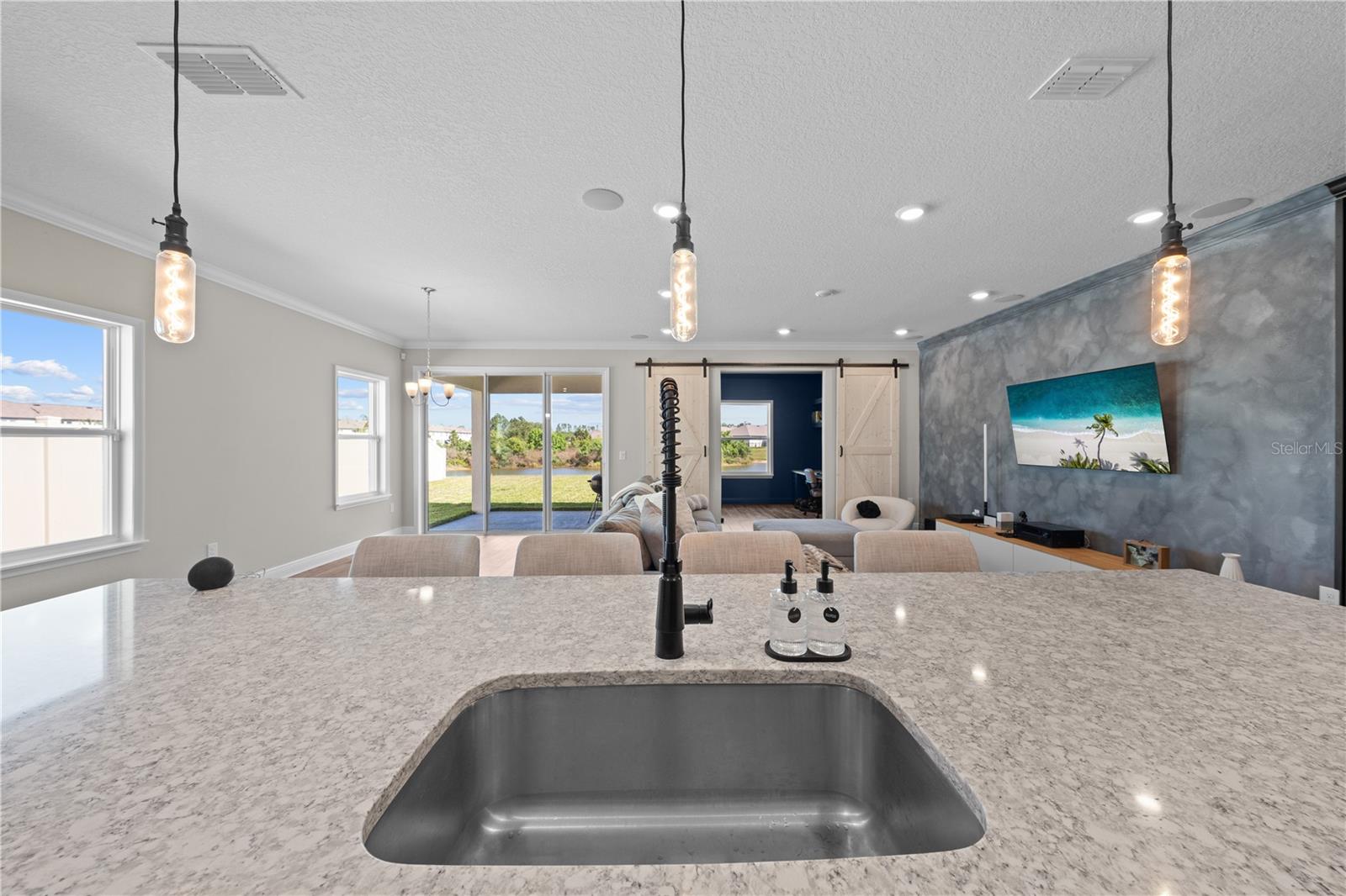 31041 JAZZ LEAF PL, SAN ANTONIO, FL, 33576