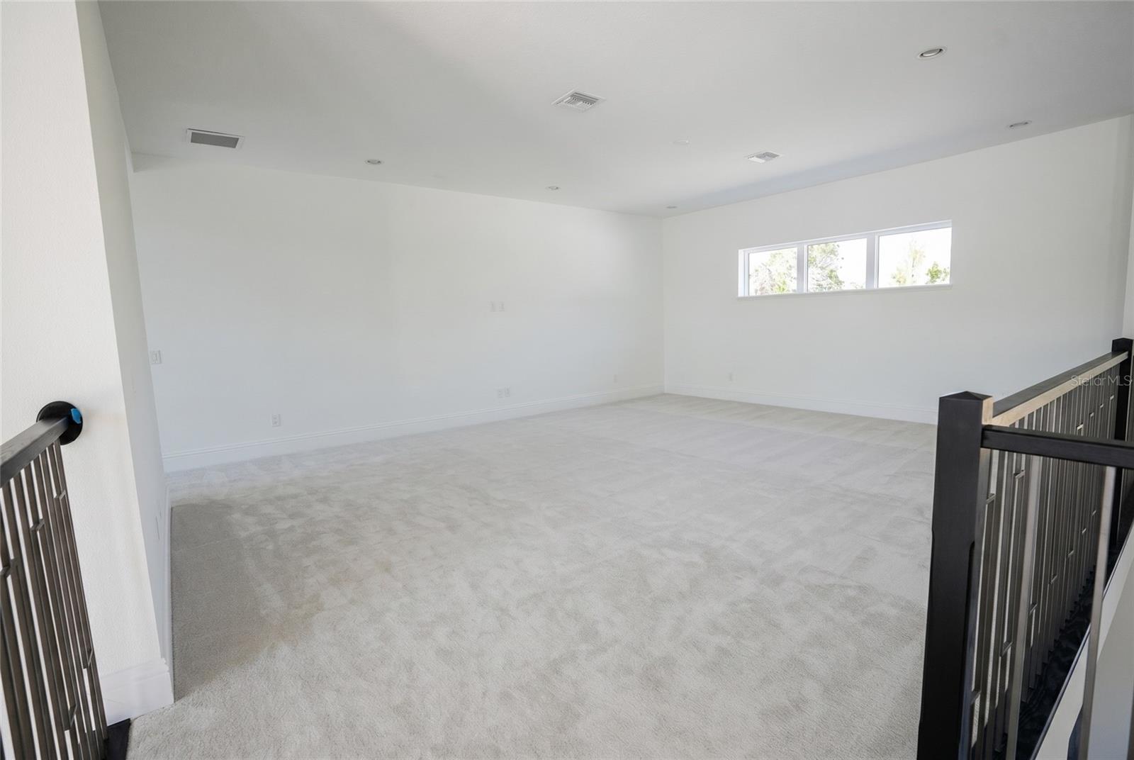 16000 PENDIO DR, BELLA COLLINA, FL, 34756