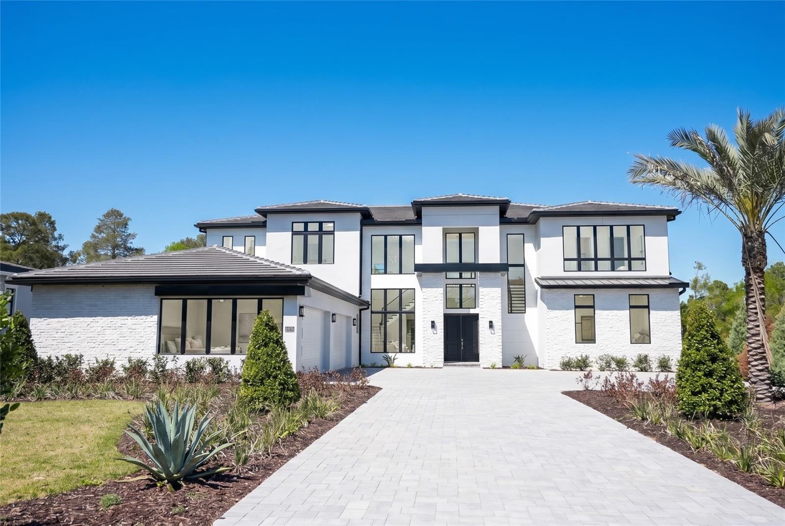 16000 PENDIO DR, BELLA COLLINA, FL, 34756