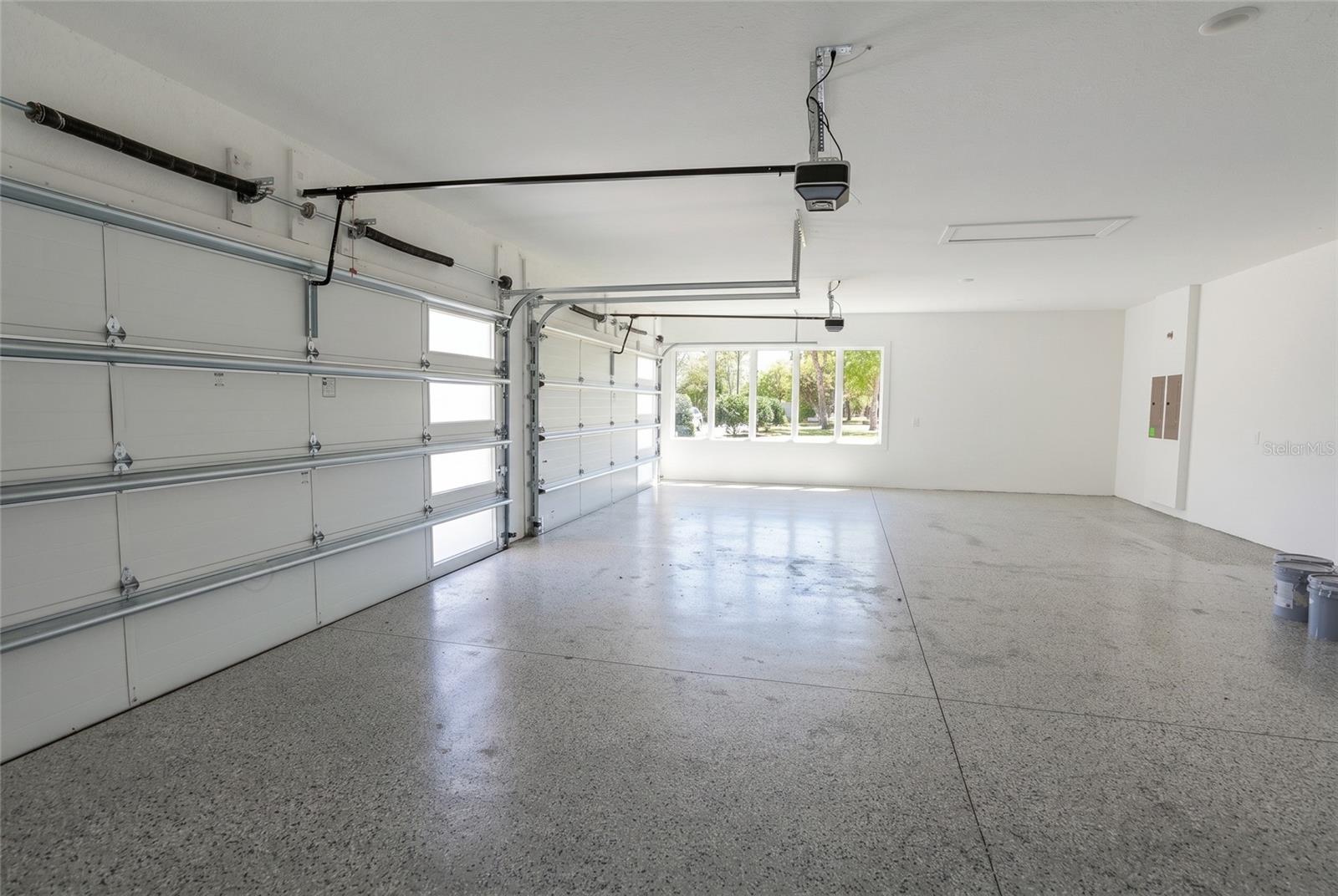 16000 PENDIO DR, BELLA COLLINA, FL, 34756