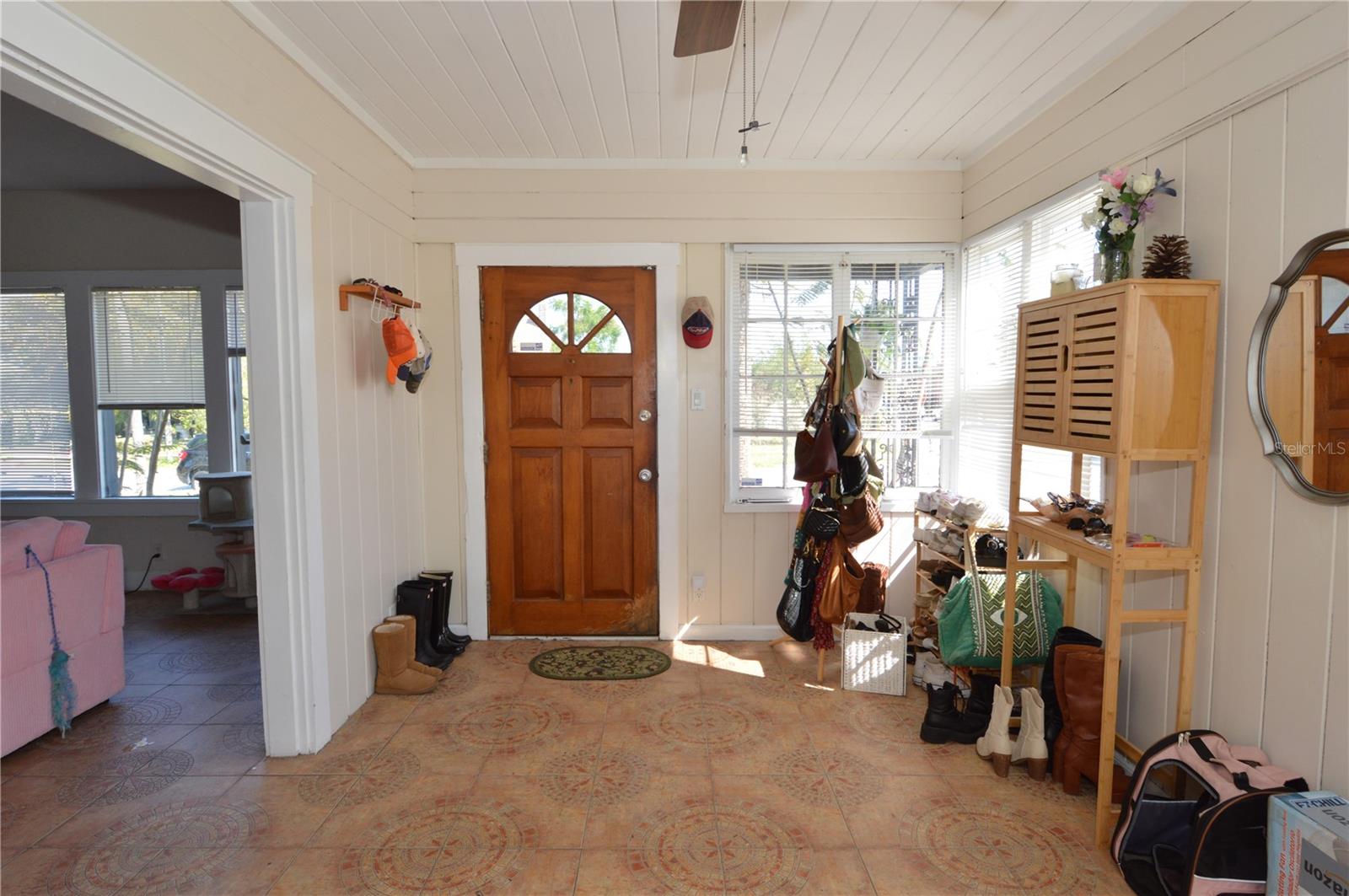 2800 DARTMOUTH AVE N, ST PETERSBURG, FL, 33713