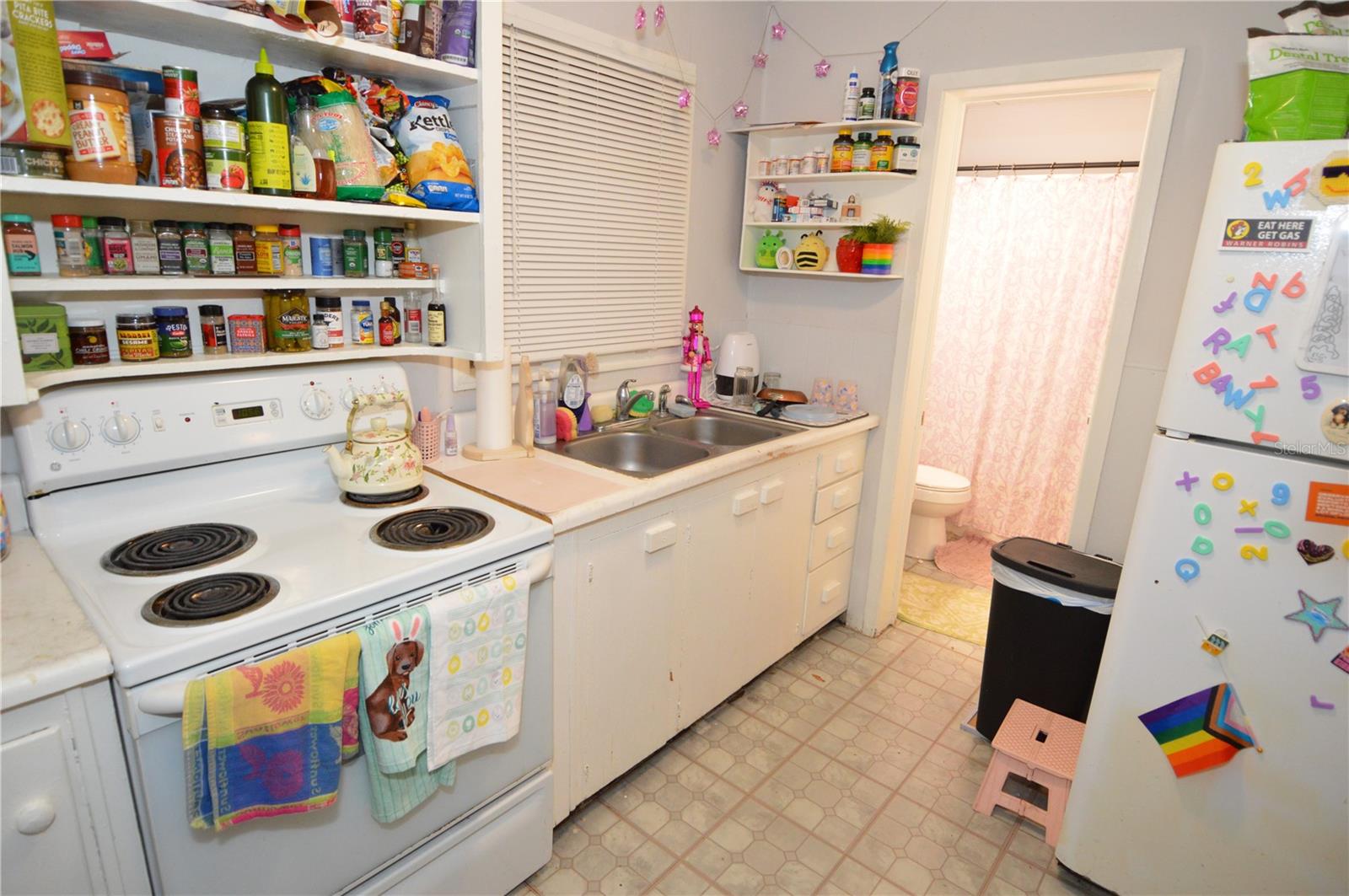 2800 DARTMOUTH AVE N, ST PETERSBURG, FL, 33713