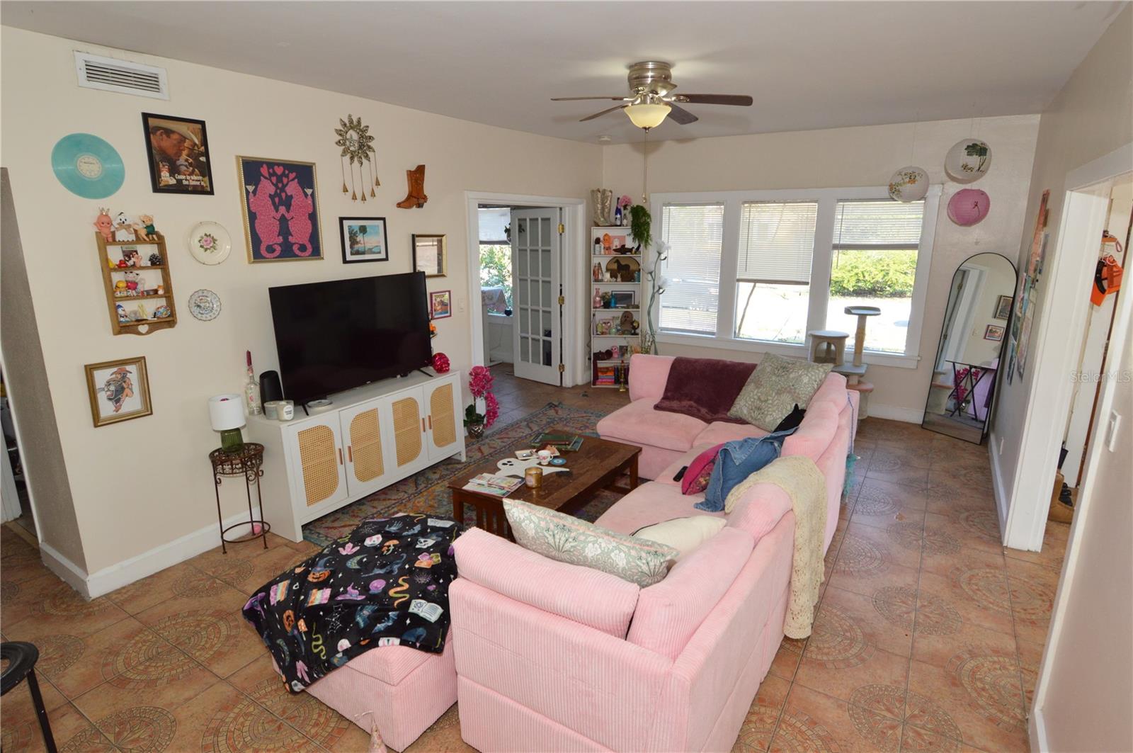 2800 DARTMOUTH AVE N, ST PETERSBURG, FL, 33713