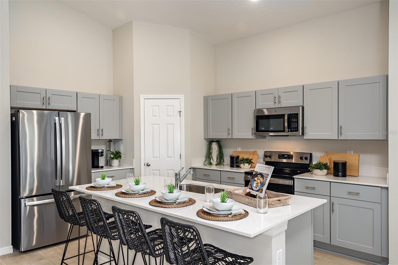 1071 FORESHORE LN, HAINES CITY, FL, 33844