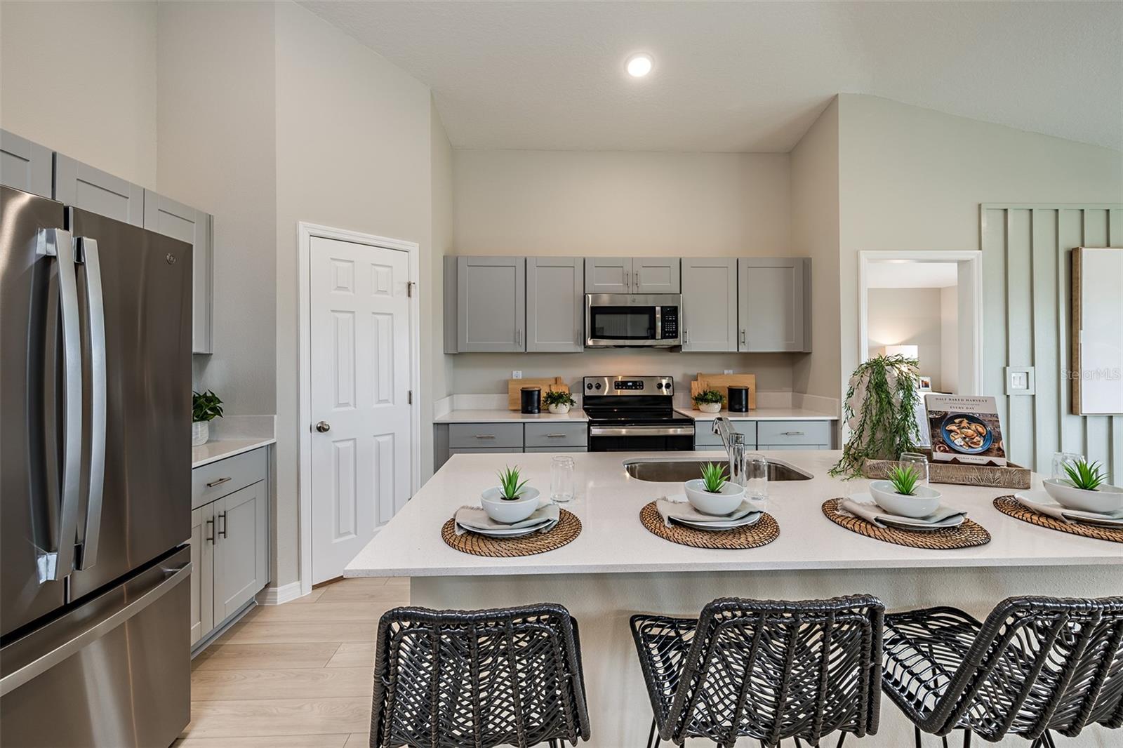 1071 FORESHORE LN, HAINES CITY, FL, 33844