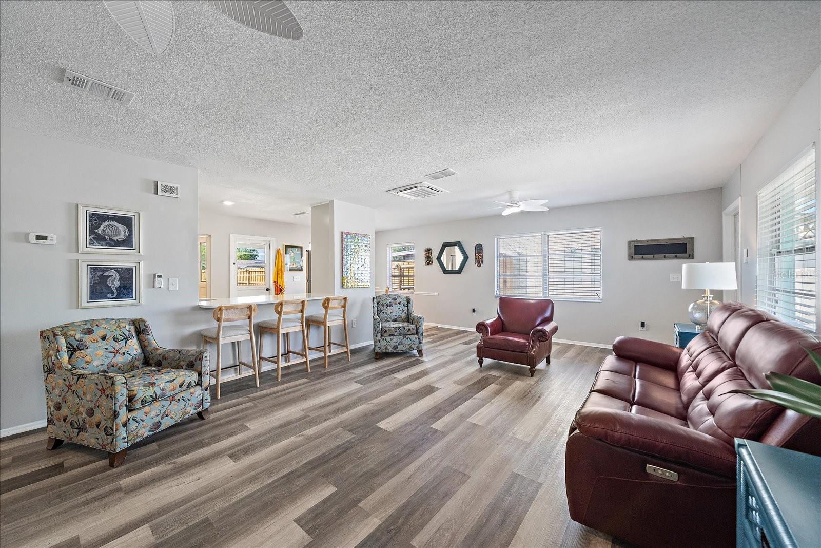 920 MYRTLE AVE, VENICE, FL, 34285