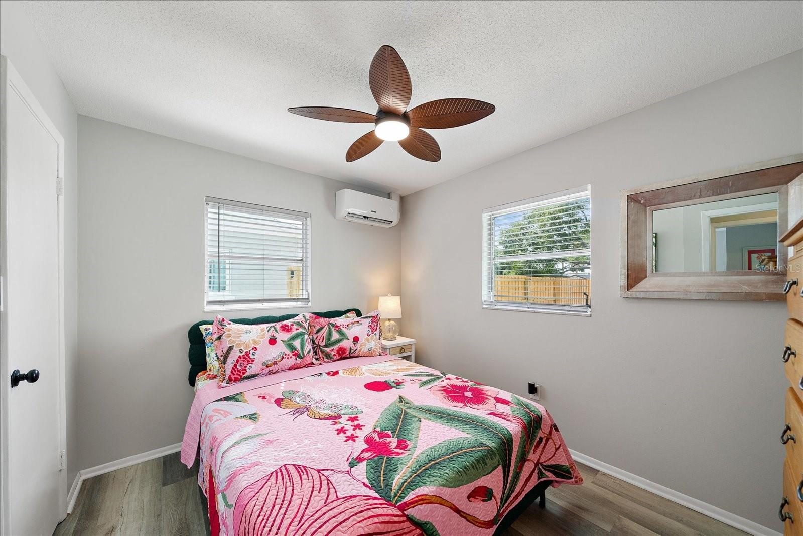 920 MYRTLE AVE, VENICE, FL, 34285