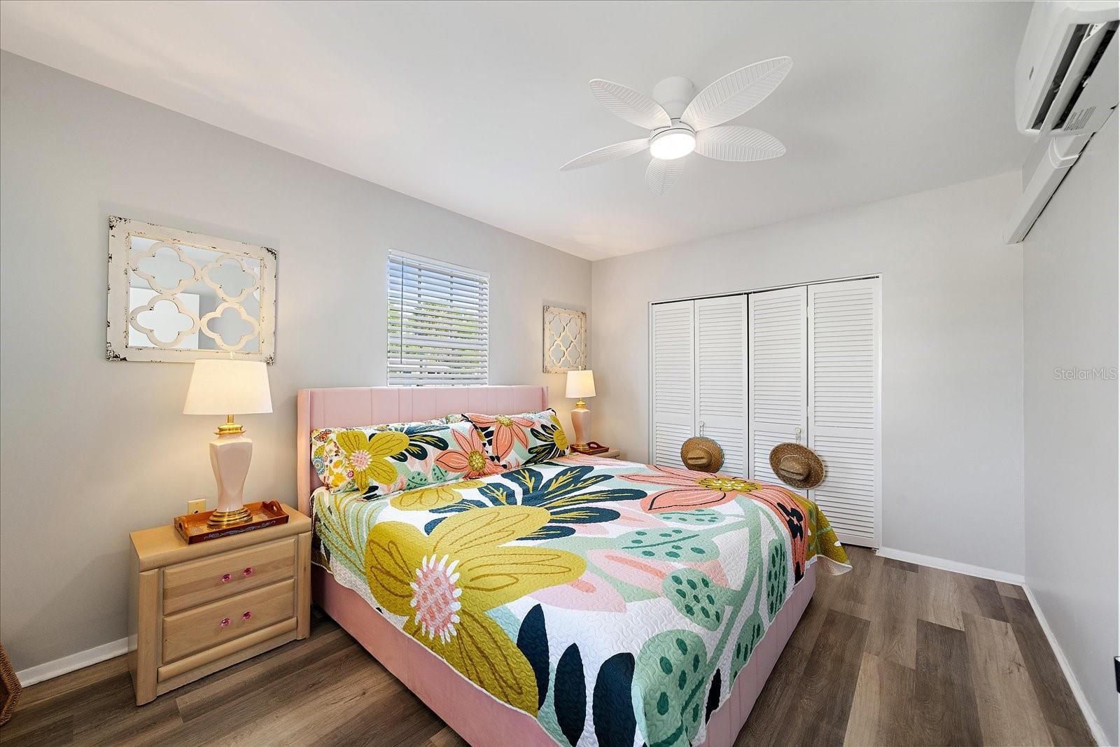 920 MYRTLE AVE, VENICE, FL, 34285