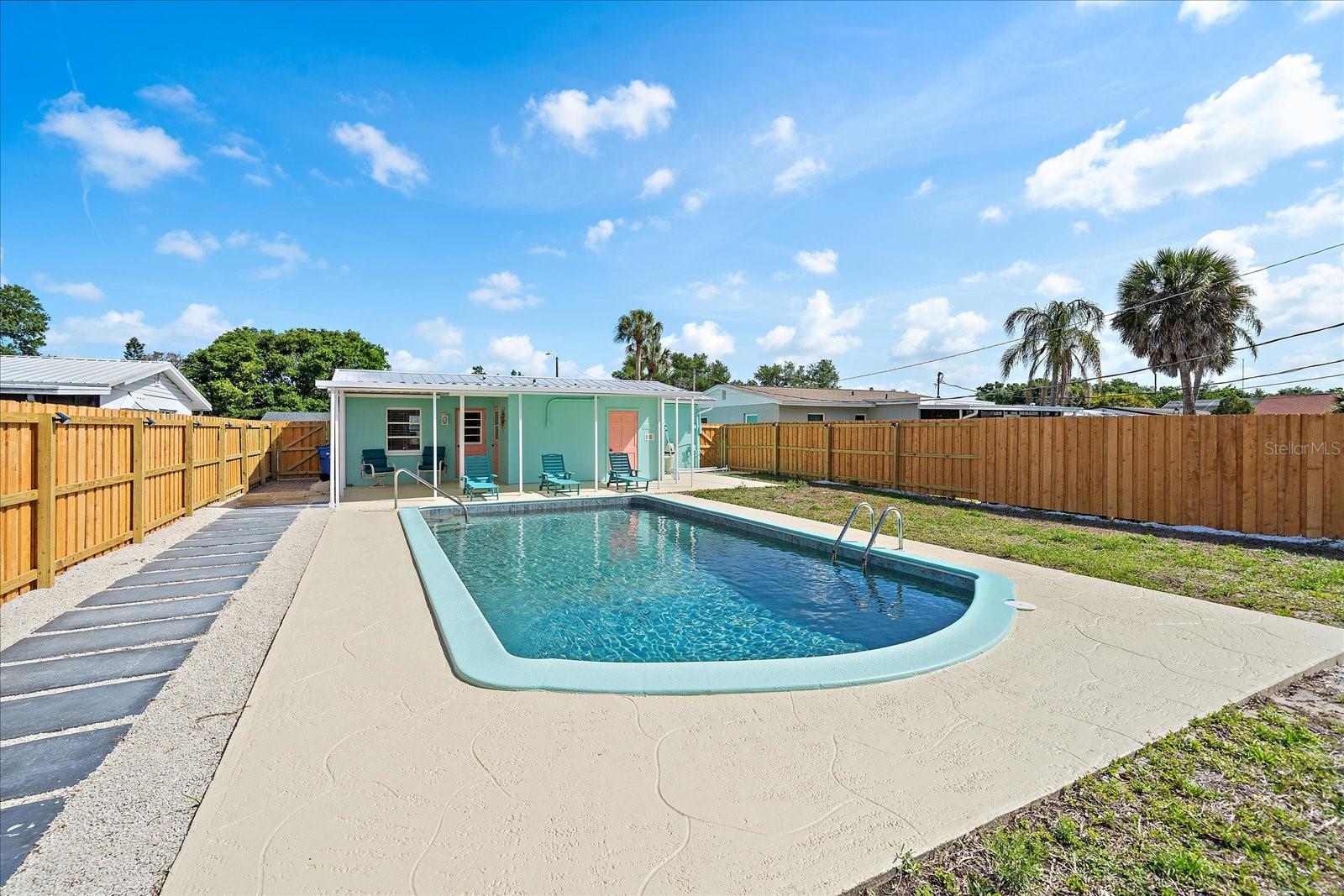 920 MYRTLE AVE, VENICE, FL, 34285