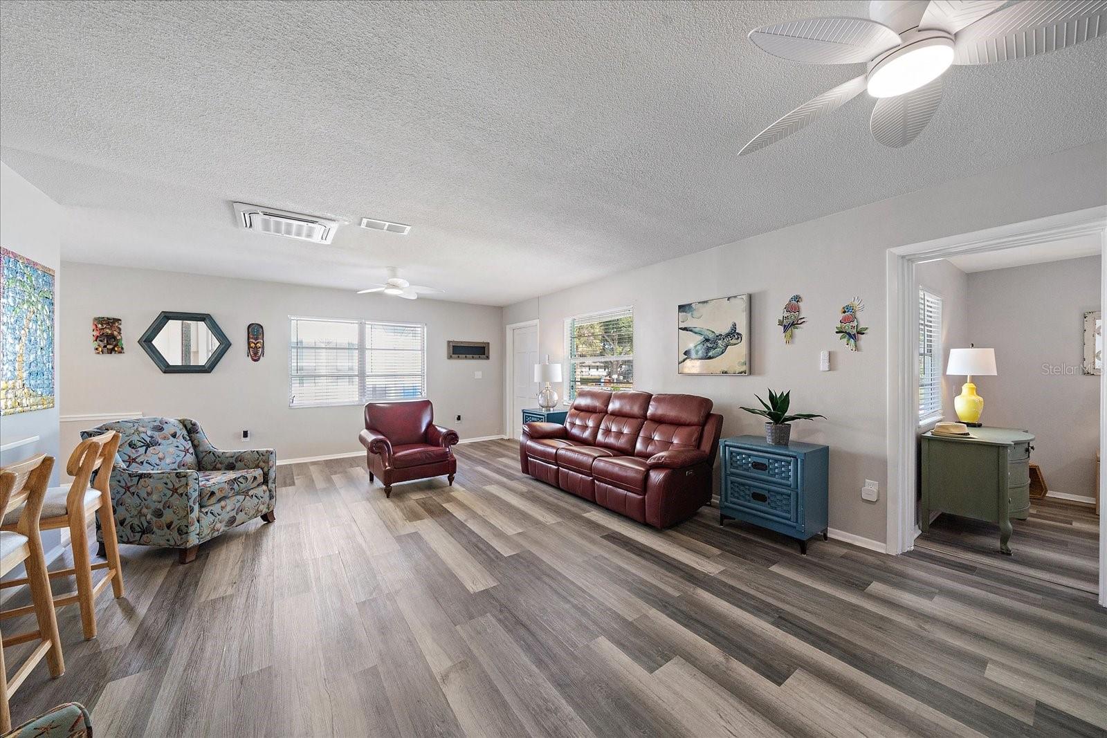 920 MYRTLE AVE, VENICE, FL, 34285