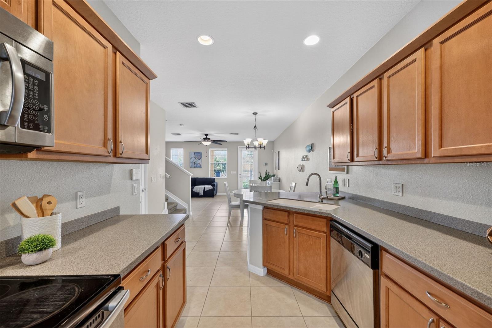 3736 82ND AVENUE CIR E #105, SARASOTA, FL, 34243