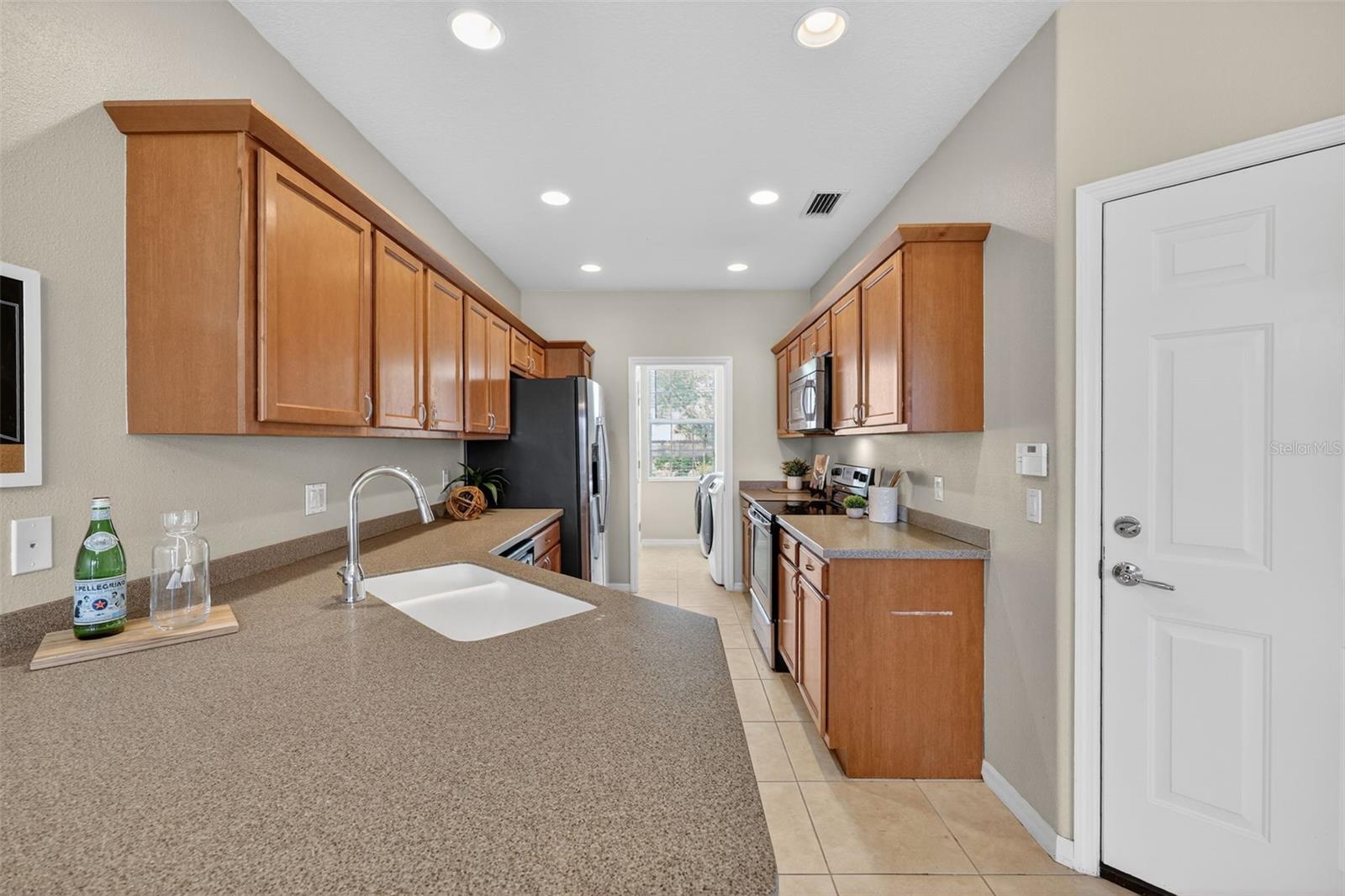 3736 82ND AVENUE CIR E #105, SARASOTA, FL, 34243