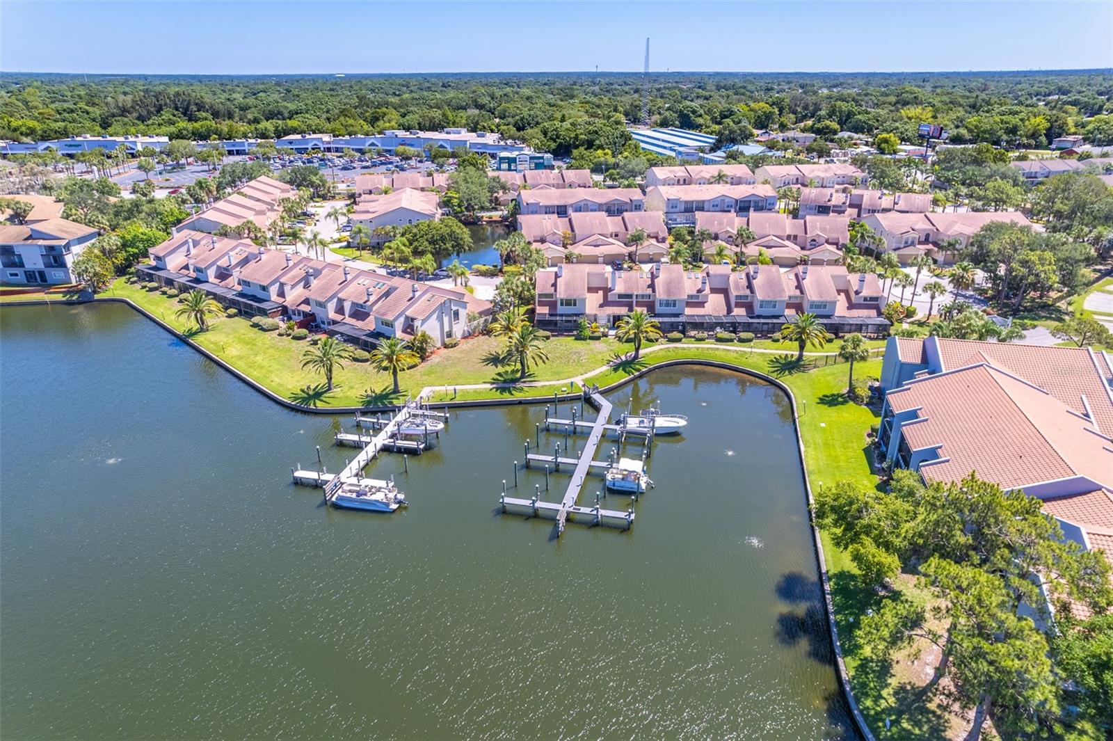 10416 SAINT TROPEZ PL, TAMPA, FL, 33615