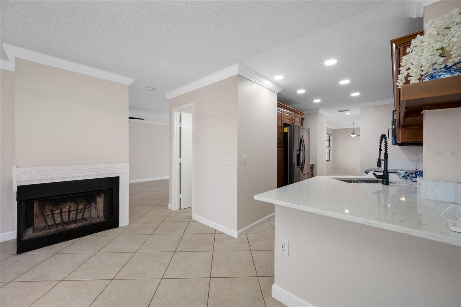 10416 SAINT TROPEZ PL, TAMPA, FL, 33615