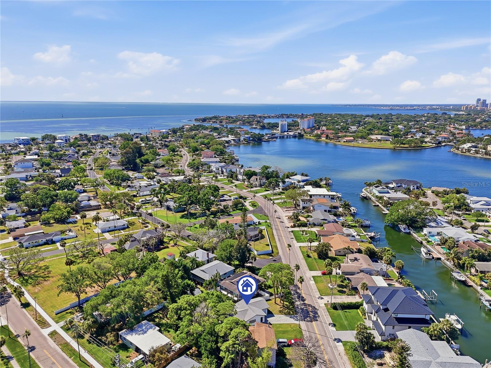 4043 SHORE ACRES BLVD NE, ST PETERSBURG, FL, 33703