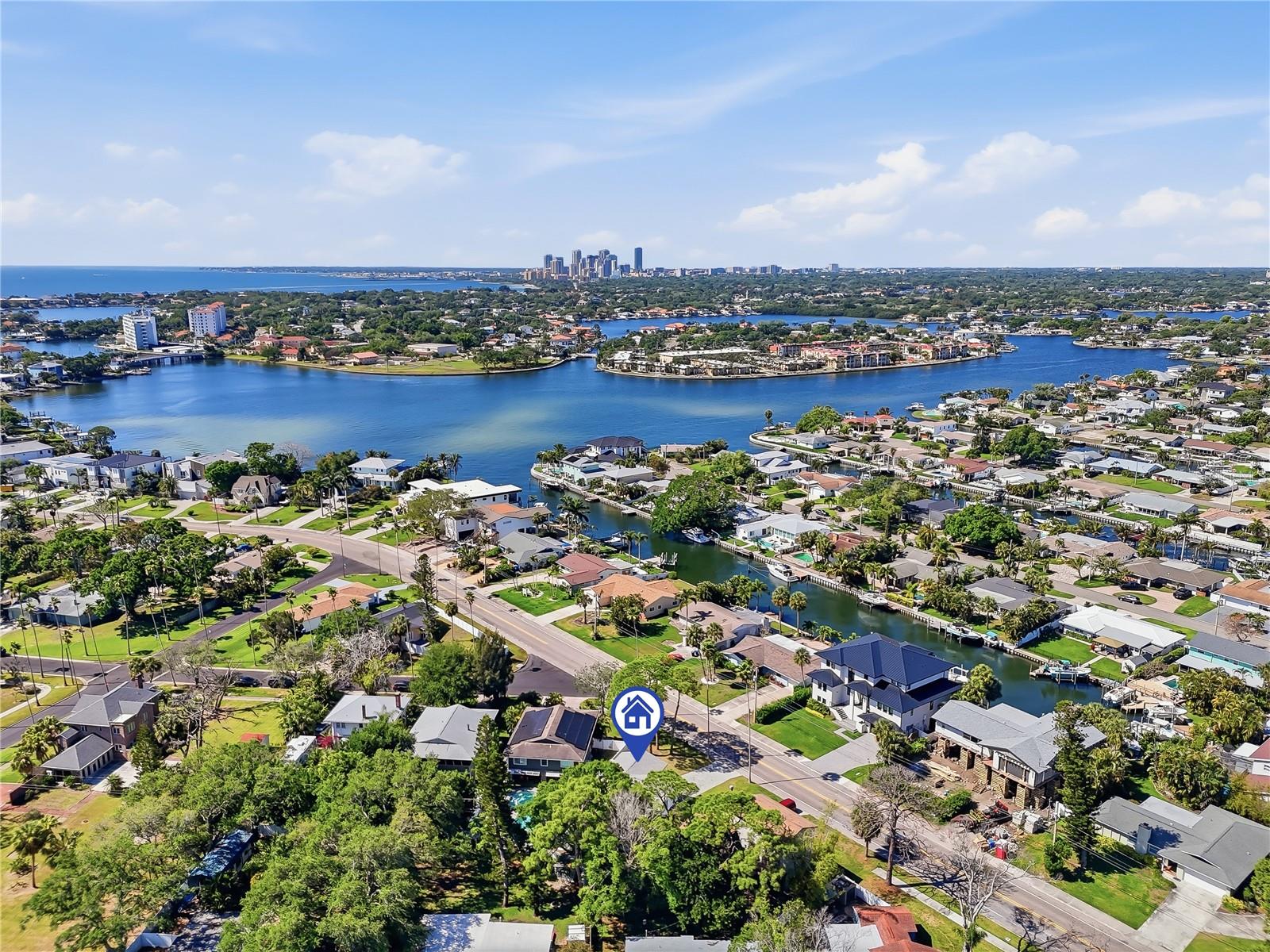 4043 SHORE ACRES BLVD NE, ST PETERSBURG, FL, 33703