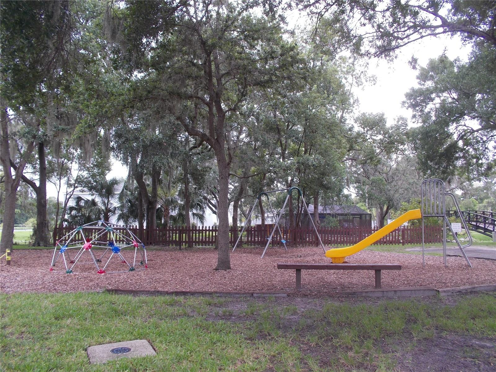 4122 WATERSIDE ISLAND CT, TAMPA, FL, 33617