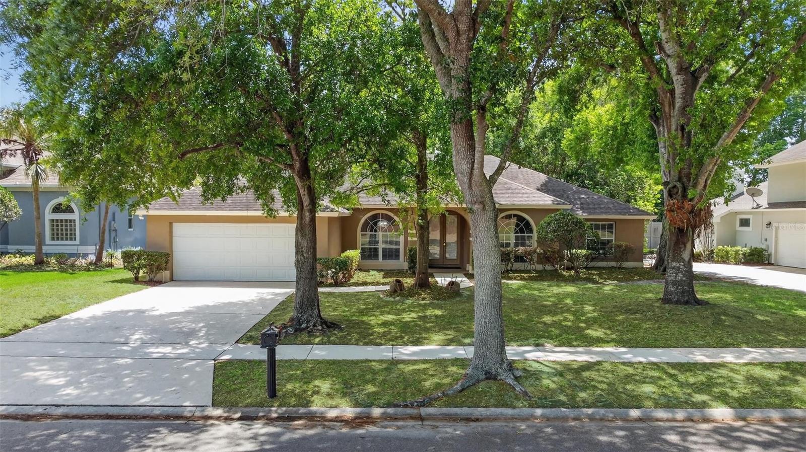 8852 GREAT COVE DR, ORLANDO, FL, 32819