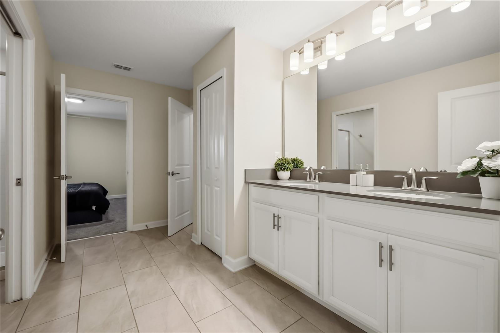 917 OCEAN COURSE AVE, DAVENPORT, FL, 33896