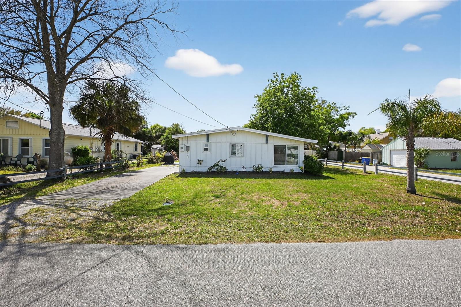 116 WOODLEY AVE, EDGEWATER, FL, 32132