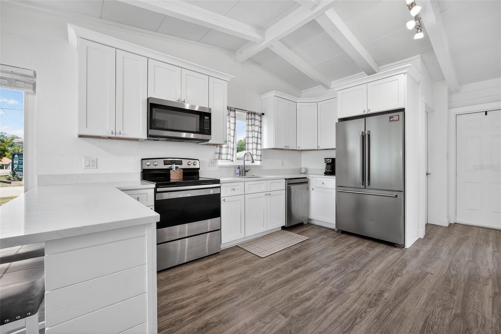 116 WOODLEY AVE, EDGEWATER, FL, 32132