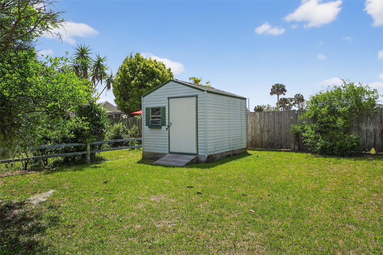 116 WOODLEY AVE, EDGEWATER, FL, 32132