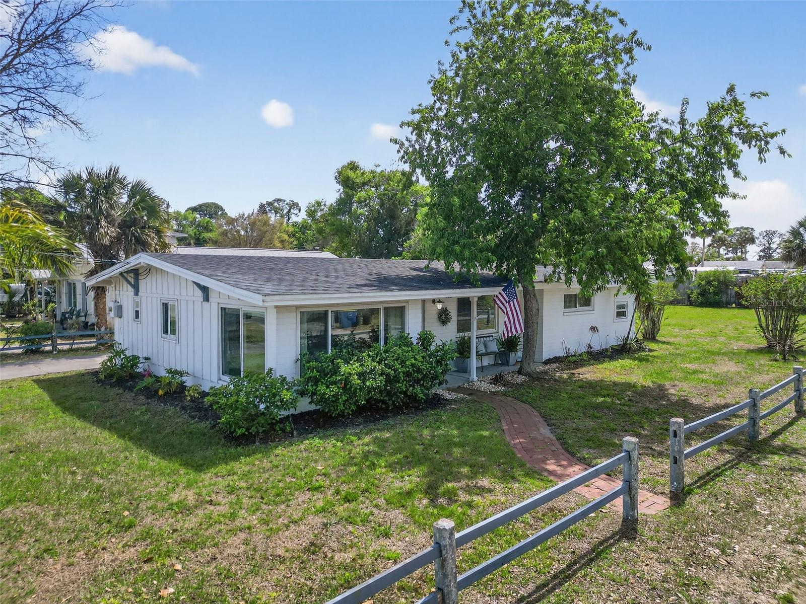 116 WOODLEY AVE, EDGEWATER, FL, 32132