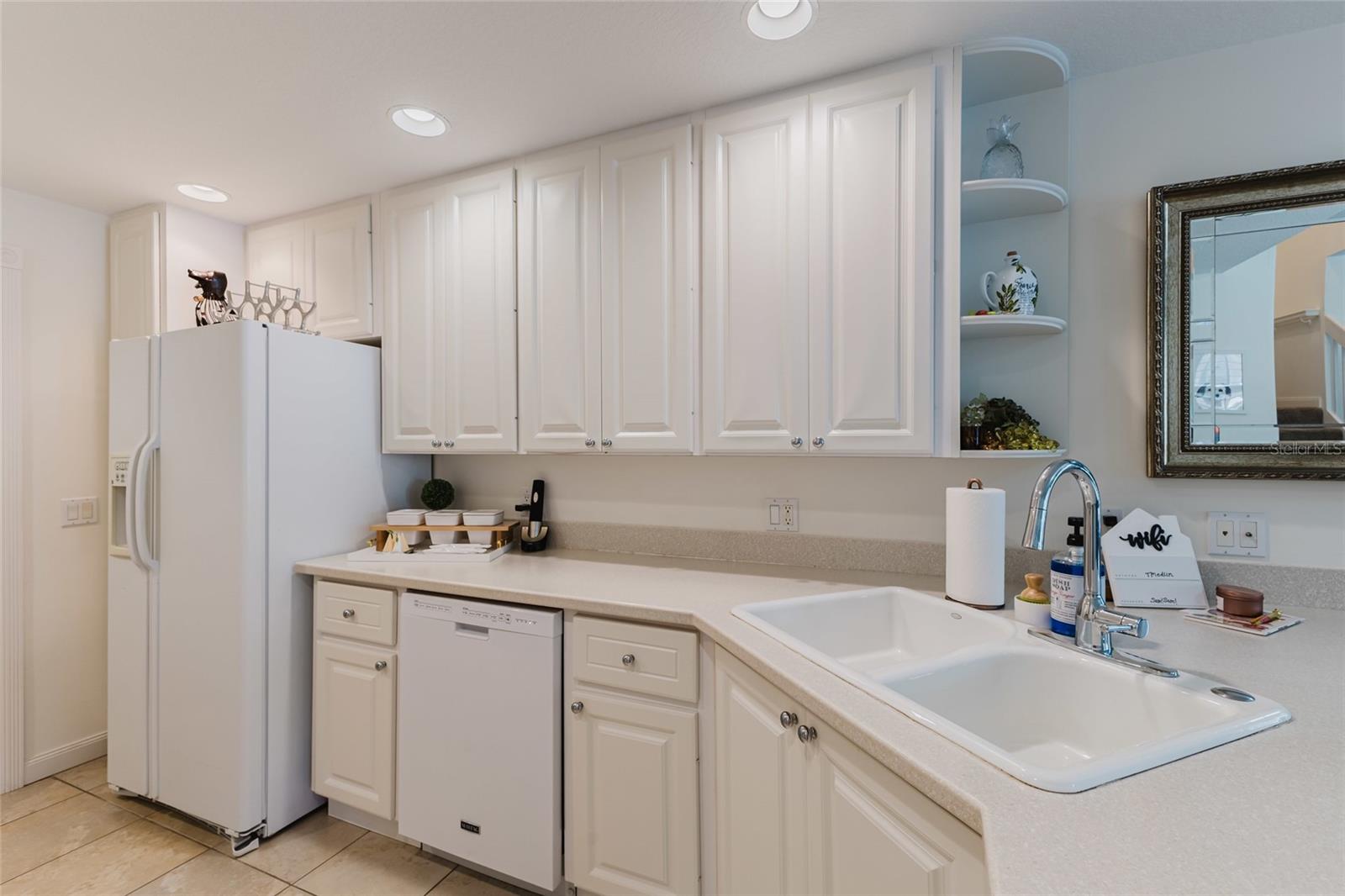 1564 NAPOLI DR W, SARASOTA, FL, 34232