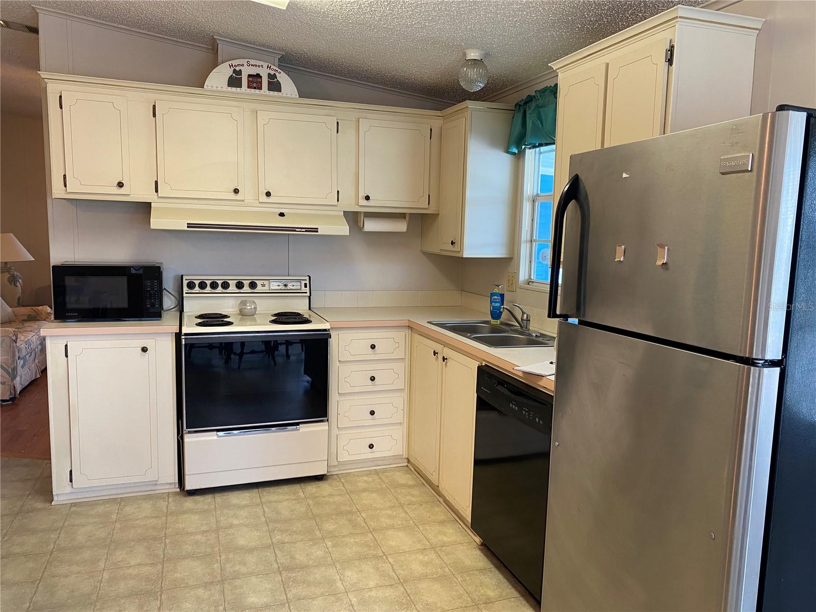 701 RIVERVIEW CIR, NORTH PORT, FL, 34287