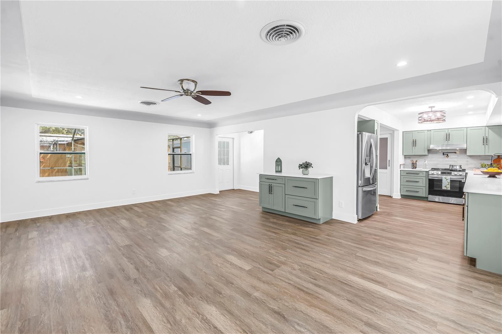 5010 109TH WAY N, ST PETERSBURG, FL, 33708