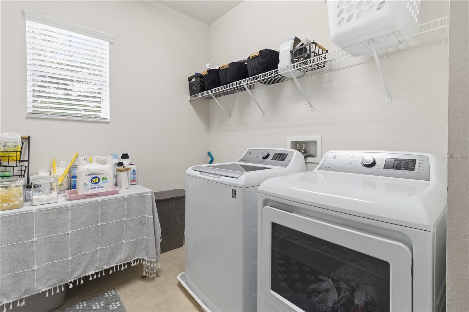 Washer & dryer included