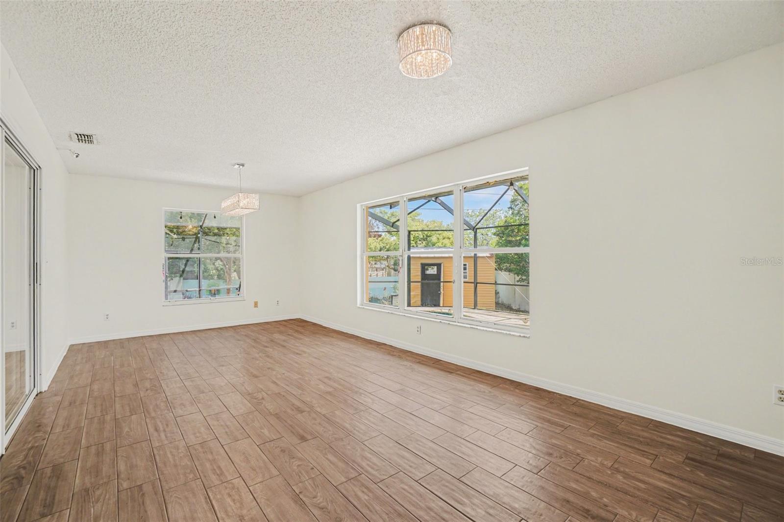 808 CHAMBERLAIN LOOP, LAKE WALES, FL, 33853