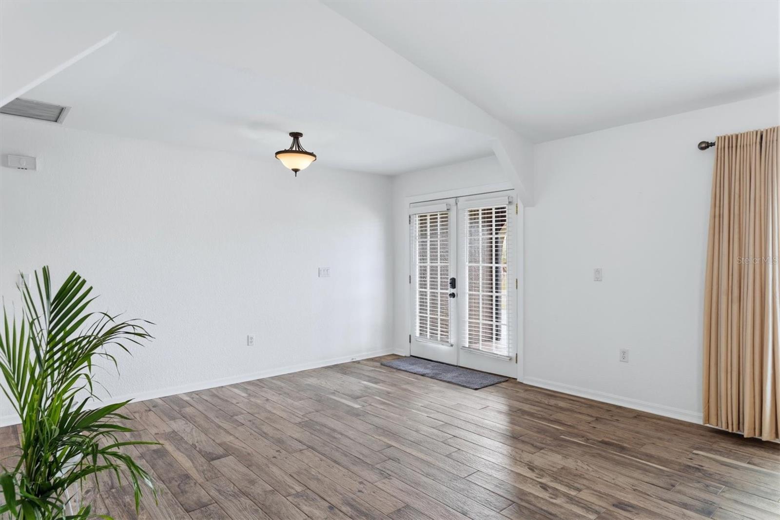 1434 ROOSEVELT DR, VENICE, FL, 34293