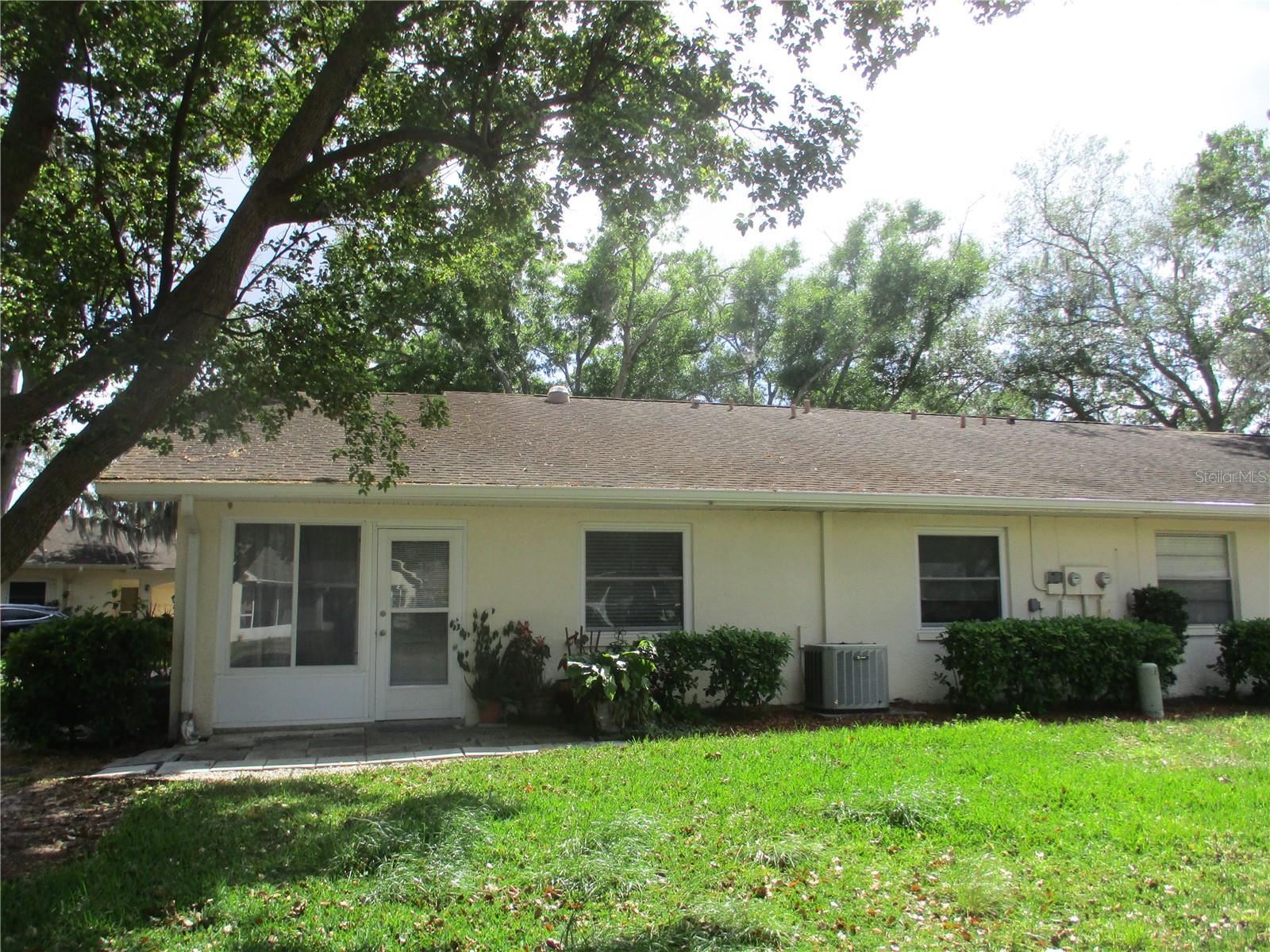 2124 HAILSTONE CIR, SUN CITY CENTER, FL, 33573