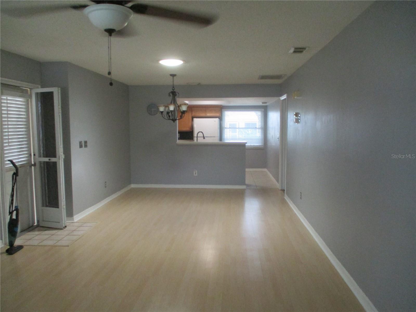 2124 HAILSTONE CIR, SUN CITY CENTER, FL, 33573