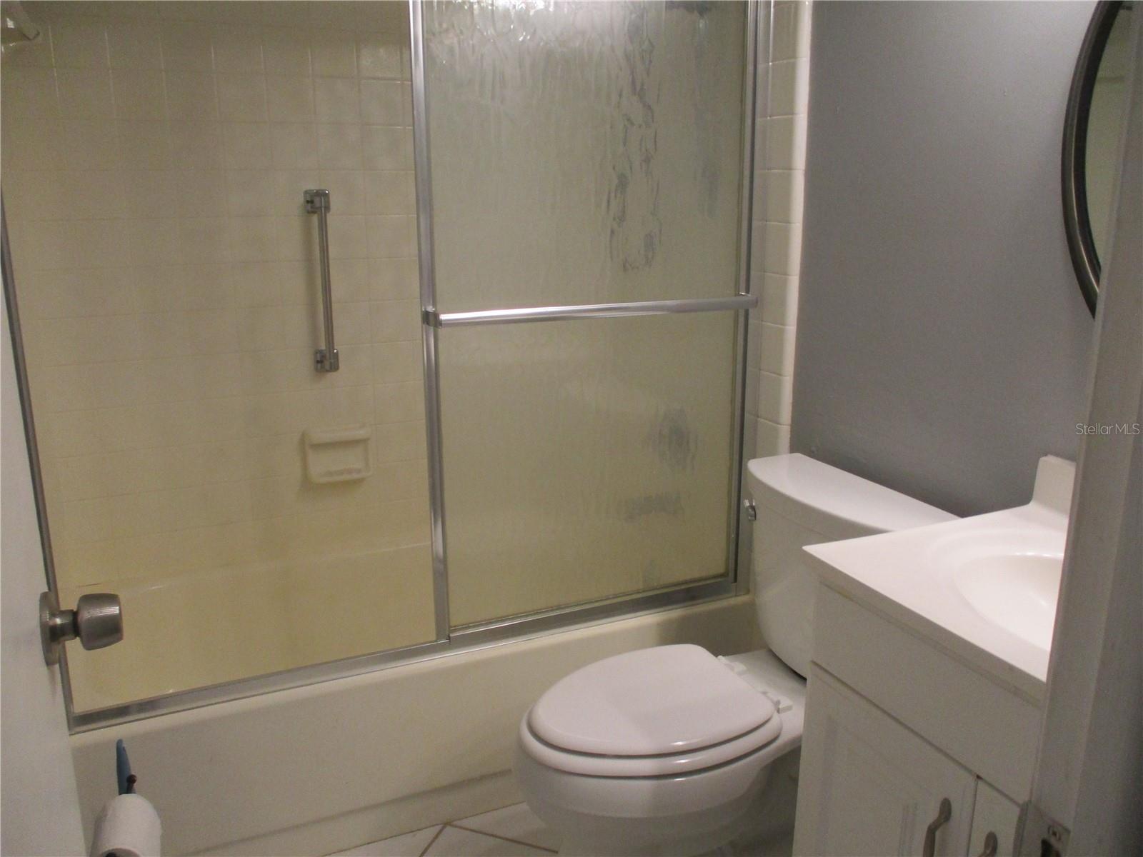 2124 HAILSTONE CIR, SUN CITY CENTER, FL, 33573